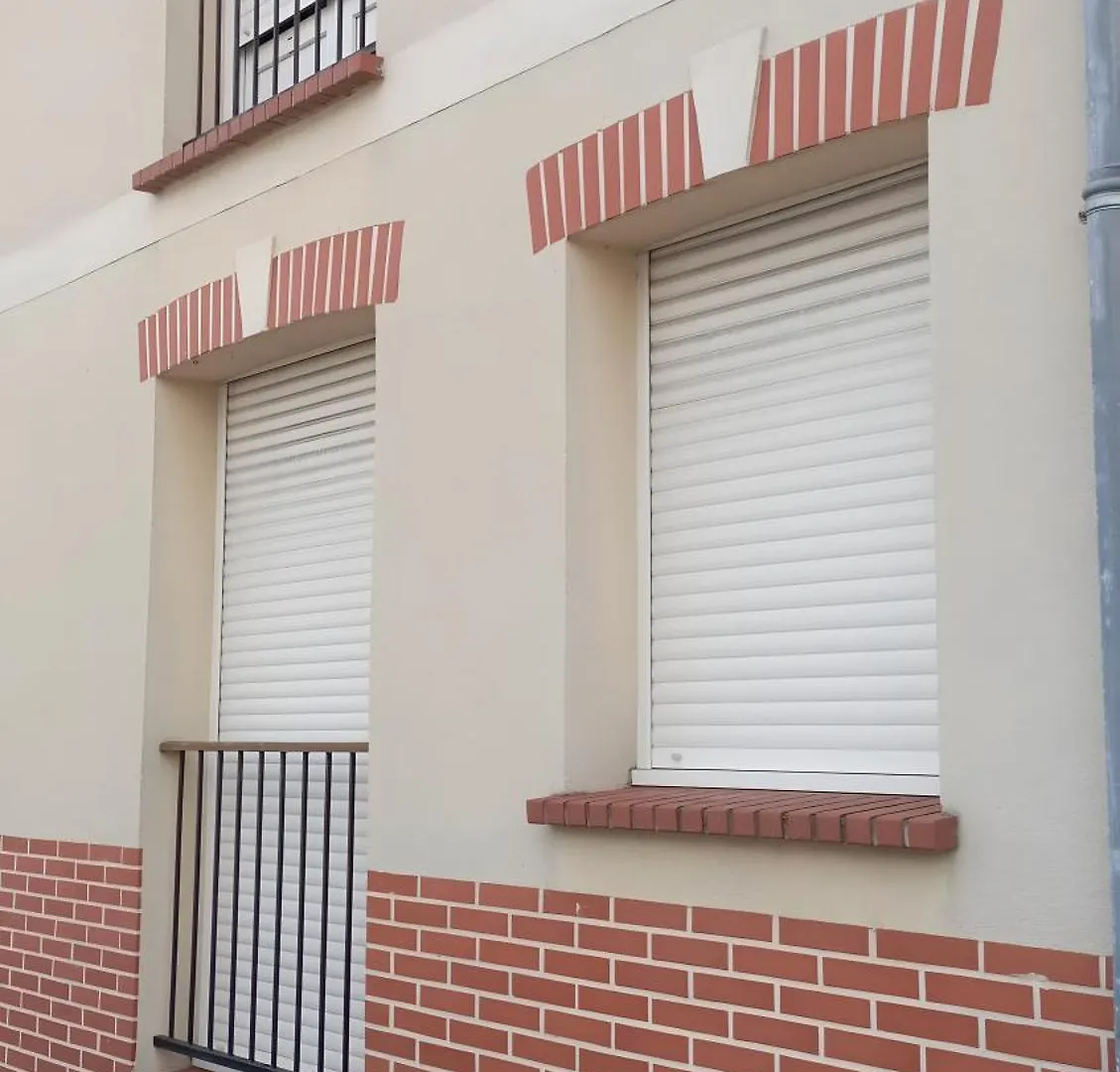 Duplex 40 M2 Centre Ville Beauvais 0*,  France