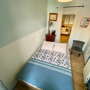 Apartment En Rez-de-chausse, De 21m 2, Beauvais